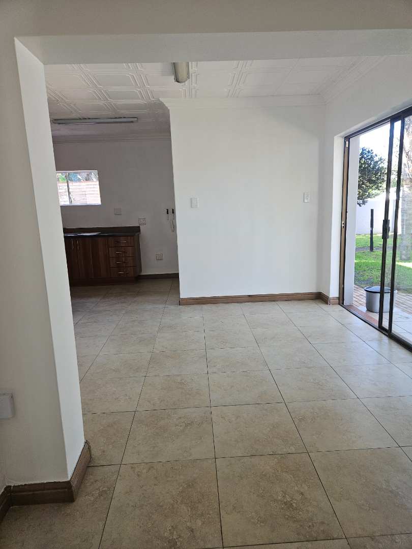 To Let 2 Bedroom Property for Rent in Sunridge Park Eastern Cape